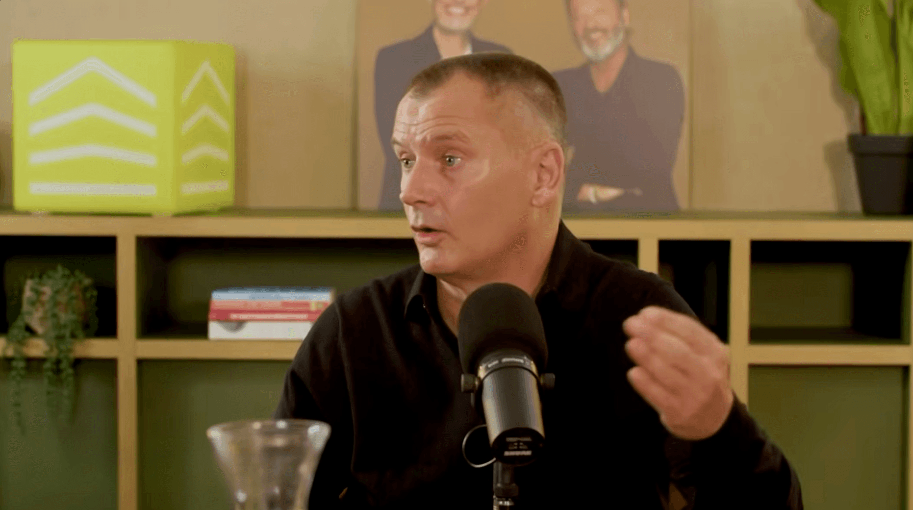 De bedrijvenbouwer achter wereldartiesten - Eelko van Kooten